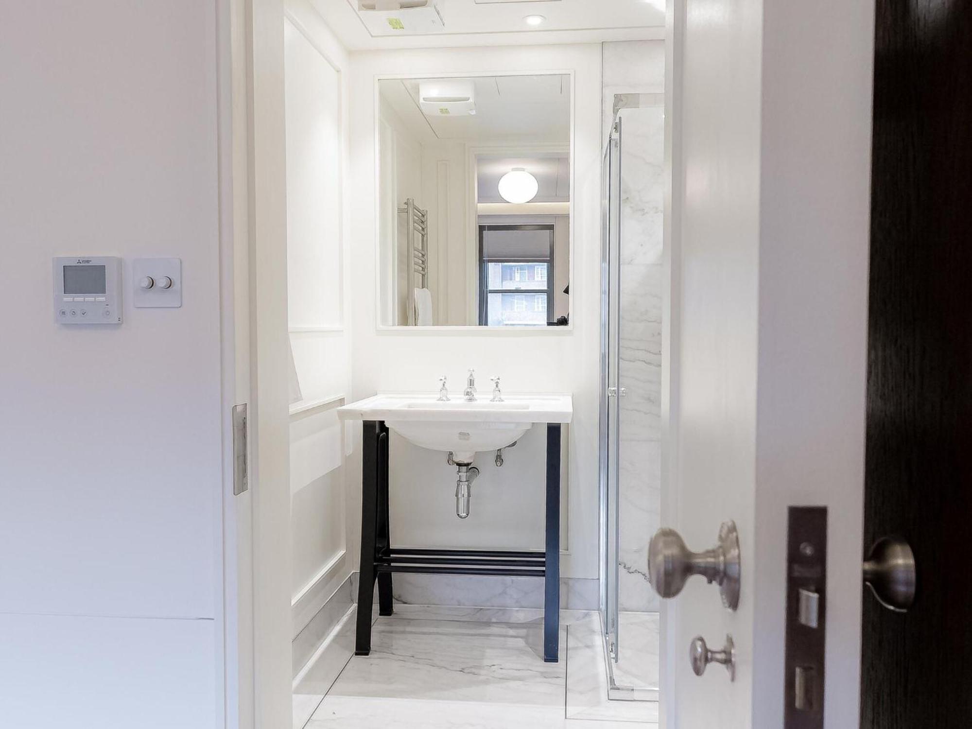 Modern Deluxe Five Bedroom House Near Chalk Farm Station By Belvilla London Luaran gambar