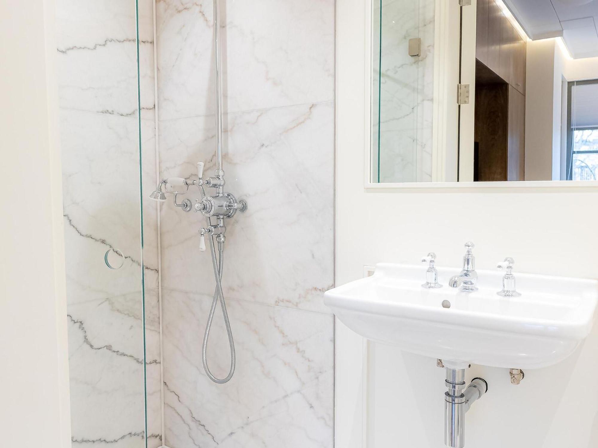 Modern Deluxe Five Bedroom House Near Chalk Farm Station By Belvilla London Luaran gambar